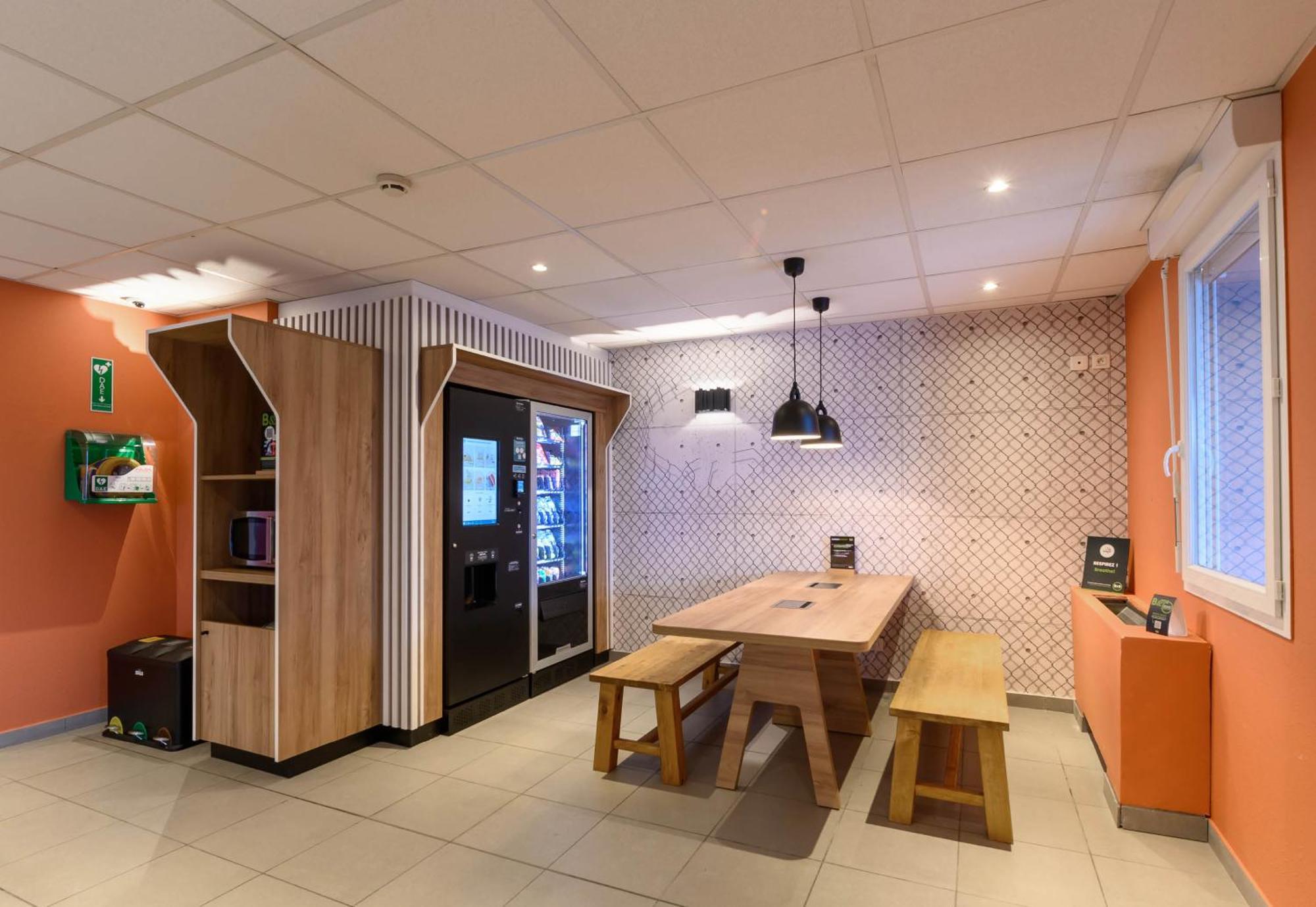B&B Hotel Compiegne Thourotte Exterior foto